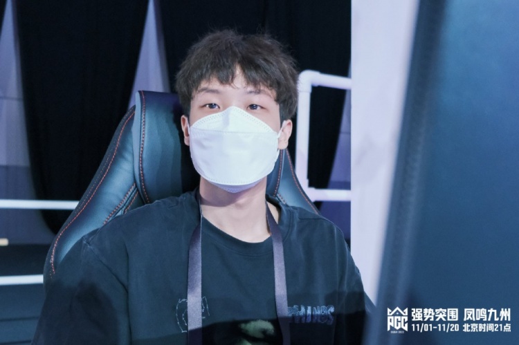 PCL更新PGC现场照片:舞台真的超好看!奖杯也更好看