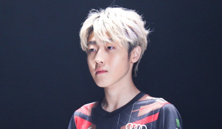 前V5教练：宁王宝蓝没签约UP V5可能要买zhuo