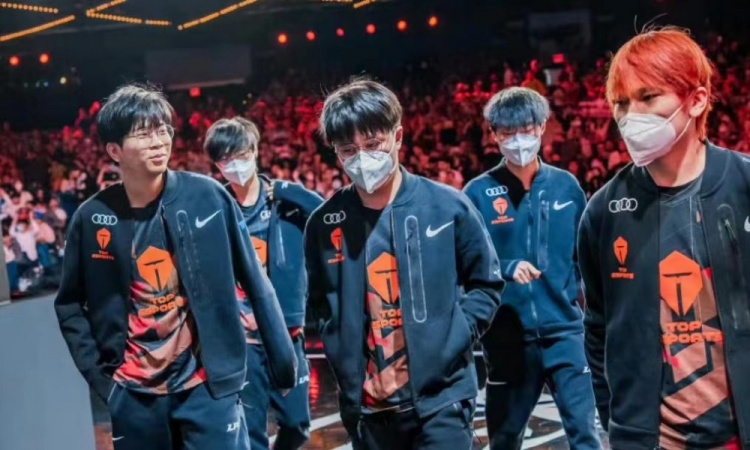 前V5教练直言:TES不会换下路 Mark也会留下