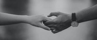 爱,没有牵手的图片 爱,没有牵手