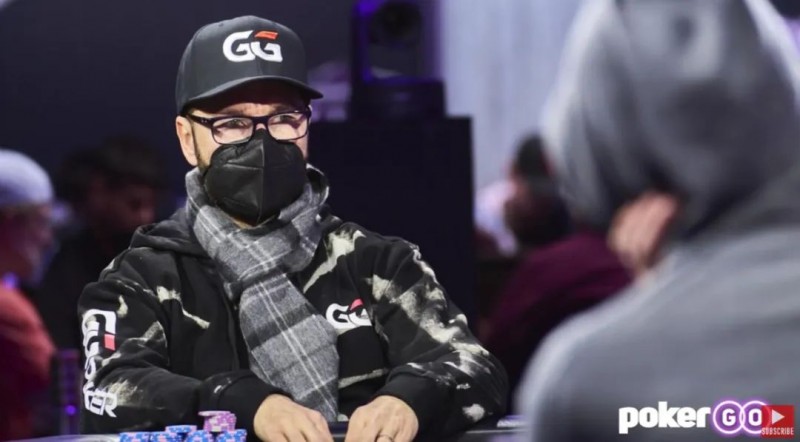 【EV扑克】丹牛秀精准读牌,将计就计抓鸡赢大池