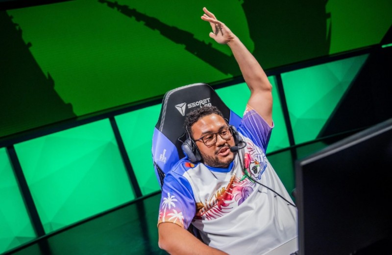 外媒爆料:LCS辅助老将Aphromoo可能在新赛季找不到工作