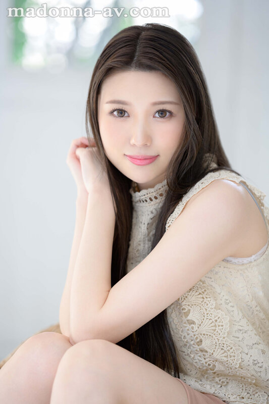 一秒就让人爱上她的超级美女⋯高坂ニナ(高坂妮娜)还在吗?