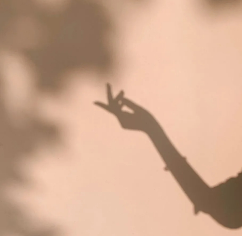 “那天早上的雾散了”