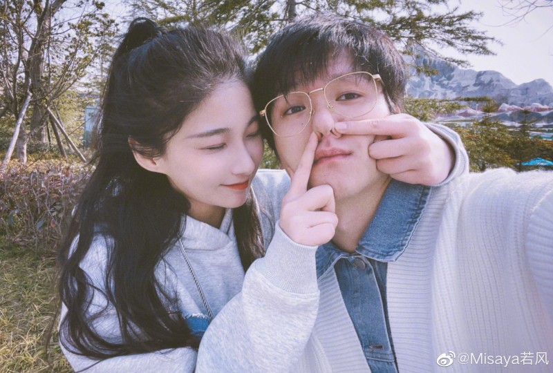 解说若风：带孩子出去玩 自己也嗨起来了~