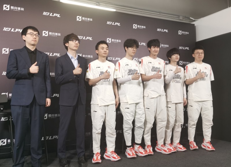 WBG赛后群访Easyhoon:BP选队伍选手玩的好的英雄就可以了