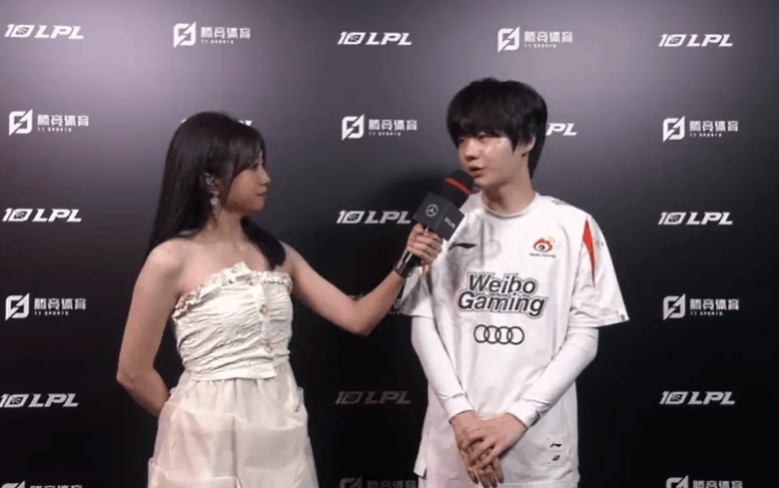 Crisp:最好是拿到冠军的头衔去MSI 要打好接下来的季后赛