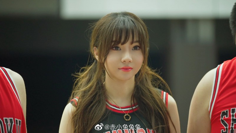 解说赤小兔晒照:灌篮高手登上大荧幕 圆了我的童年梦