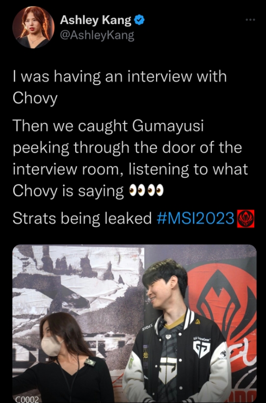 “战术”泄露？?韩媒：正采访Chovy时 Gumayusi门口边偷看偷听