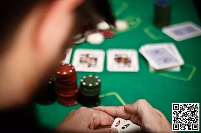 【EV扑克】教学:手持最强底牌AA,如何行动更有利?