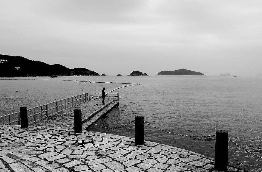 微风起来,四面都是尘土的图片 微风起来,四面都是尘土