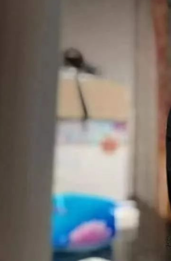 烟火照人间，举杯敬此年