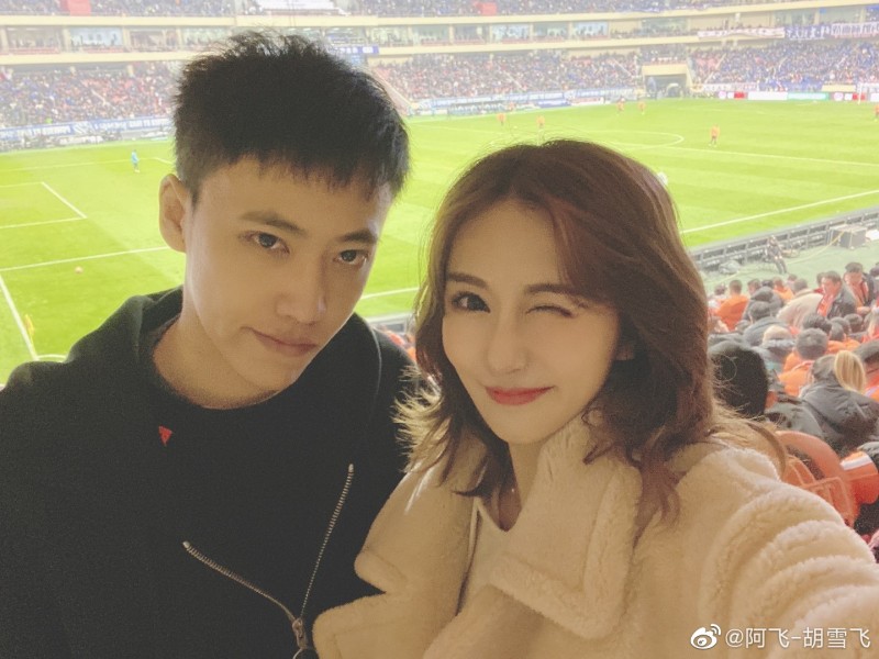 深夜自曝!FM主播阿飞被绿反转 自己婚内先犯错 如今心理舒缓许多