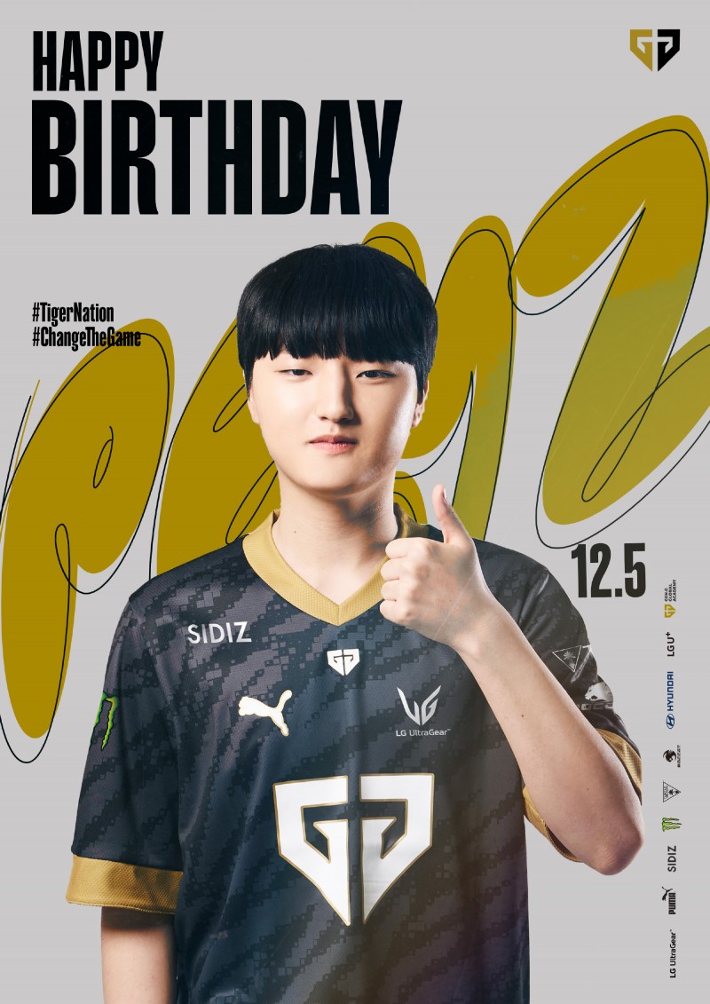 GEN俱乐部为小将Peyz庆祝18岁生日:Happy Peyz Day~?