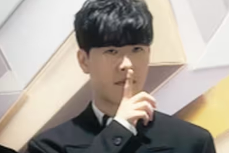 WBG老板公开谈判细节:给了TheShy联盟顶薪!Zdz称自愿当Shy哥替补