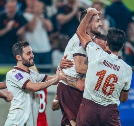 大发体育-豪门悲喜夜!曼城挺进决赛,切尔西复仇喜鹊,大发助力你的致富之路!