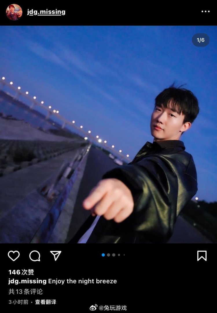 Missing更新近照:海边的微笑少年~