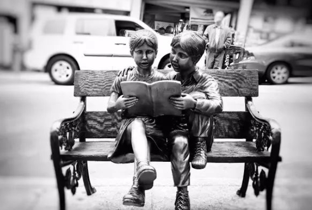 你读过的书里，藏着你浪费的钱