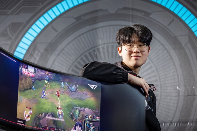 Zeus:虽然我年龄最小,但我会坚定地表达自己的意见