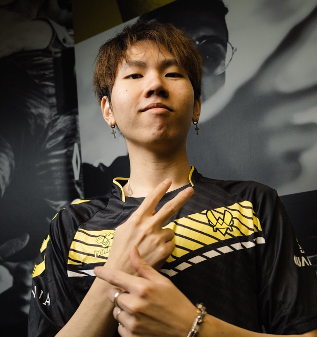 Bo人传最新预告?14号凌晨赛季首战交手FNC,Bo野区碰撞Razork