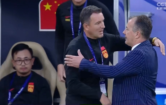 两边都菜得发昏!媒体人锐评国足平黎巴嫩:心疼两边国家队的球迷