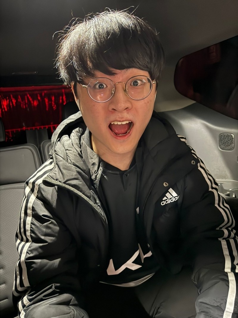 Showmaker赛后发文:赛季首胜让我感觉很棒,会享受这个赛季的!