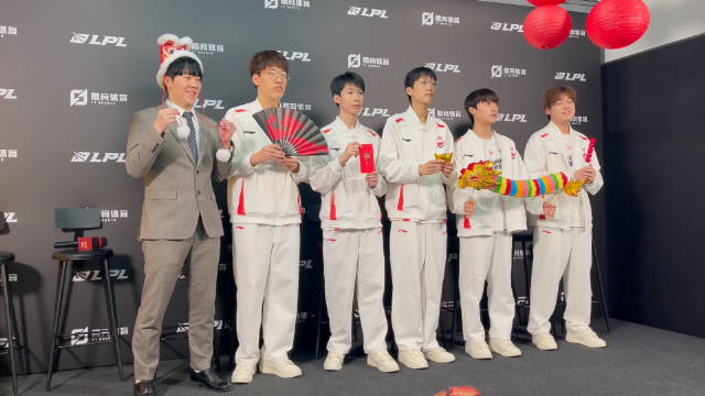 AL赛后群访 Shanks:感觉慧对线还挺厉害的,我觉得算一个好英雄