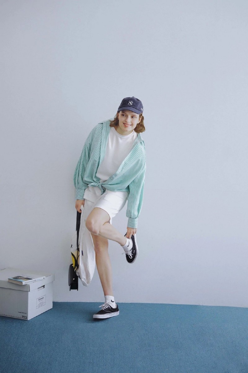 文艺又俏皮的日杂女孩穿搭 ​来自日本Sara &amp; Cake