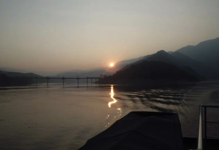 每一次旅程，都像是一次生命。