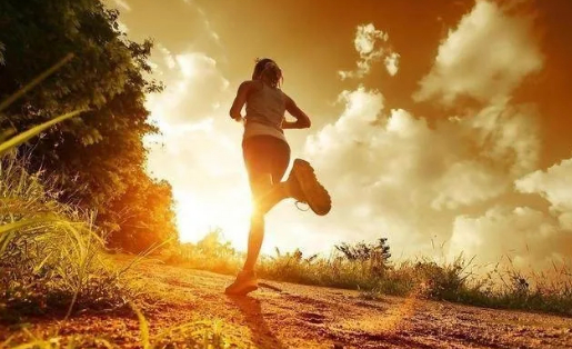 每天坚持跑步的过程就是每天坚持思考人生的过程