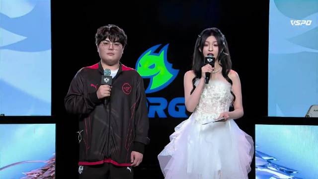 赛后采访RW笑影:很有信心吧,打苏州KSG主教练暴打老东家吧