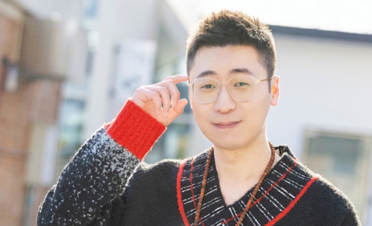 王多多解说预告:下午将搭档鼓鼓+Zhuo