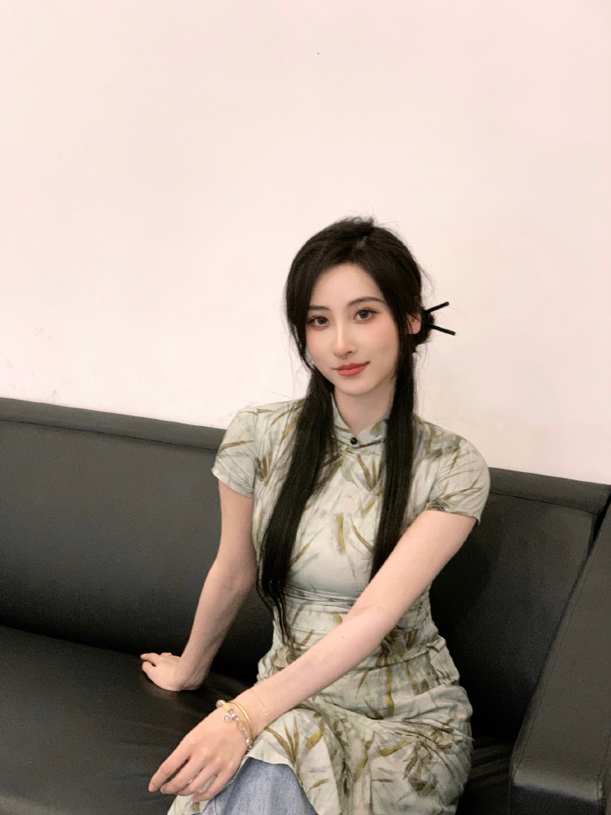 好美?鼓鼓晒国风照:风情万种媚而不妖