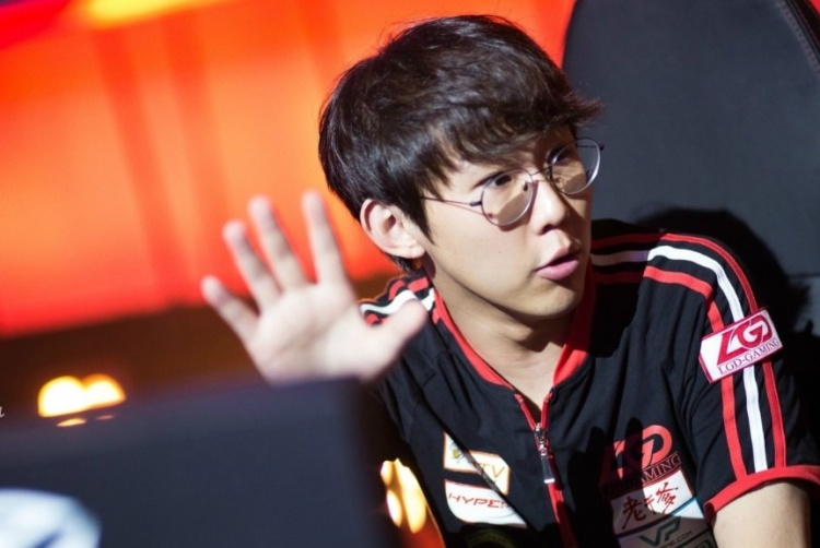 宝刀未老!imp五局合砍战绩39-5-23,助力队伍晋级成都线下赛