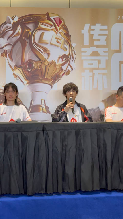 Baolan:今天队友都打的挺好的,我自己可以打得更好一些