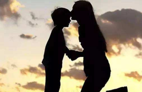 女子本弱,为母则刚?为母则凶!的图片 女子本弱,为母则刚?为母则凶!