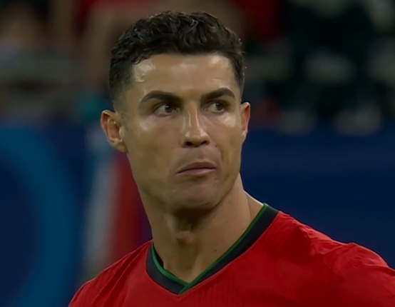 管泽元看葡萄牙出局:没想到两轮点球都这么有戏剧性