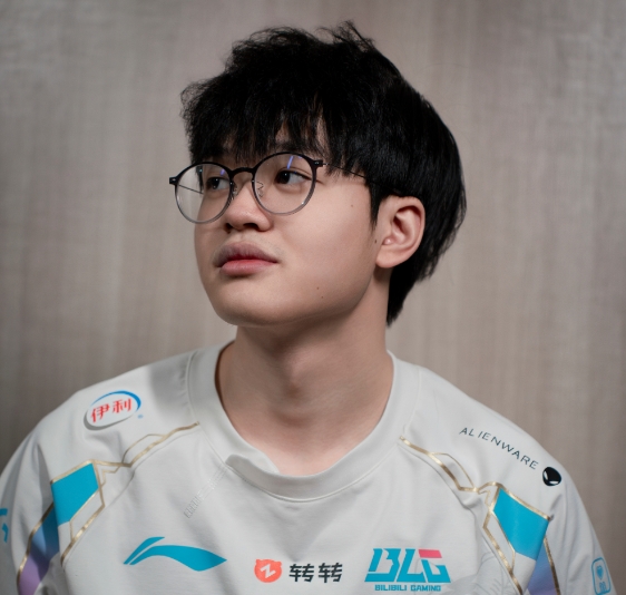 司马管理层一辈子没有S冠!BLG不上wei引起叛乱:诸多粉丝不满声讨