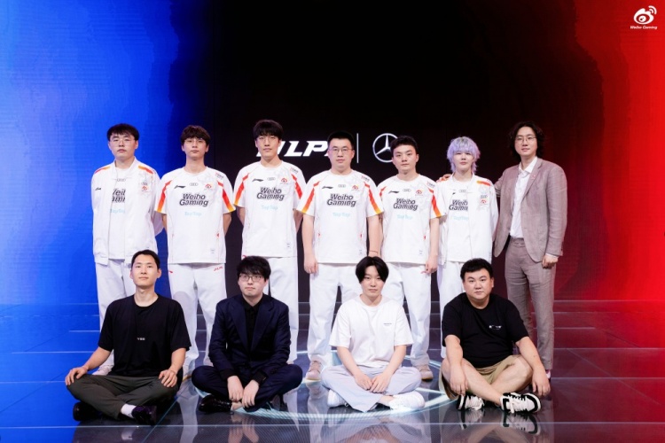 常规赛收官!WBG官博:我们的长夏永不凋落,八月风起,生而为赢