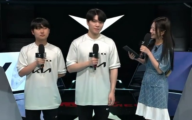 赛后采访Kingen&Aiming:会为了今后再做各种各样的尝试