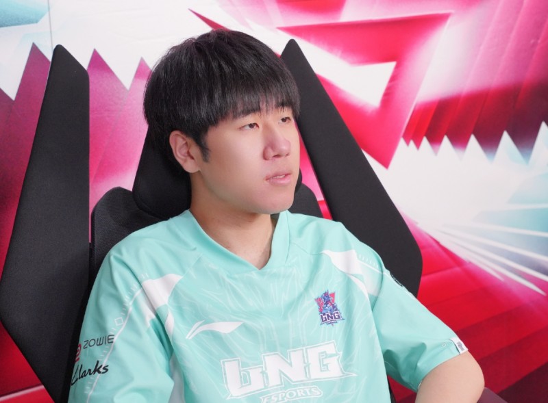 一阵AD被无阵AD干了?GALA决胜局Ez哑火,数据0-1-0伤害偏低