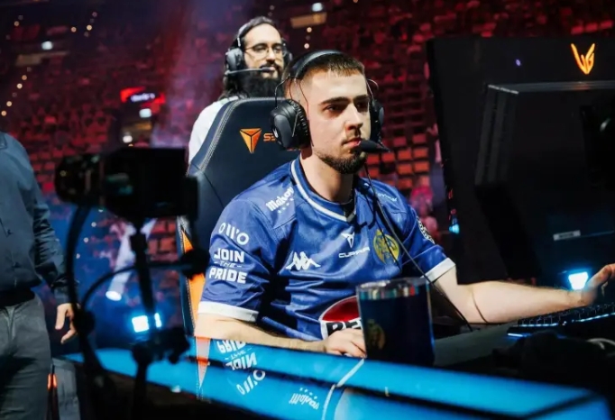 MDK中单Fresskowy:相信我们能打进正赛,想向亚洲选手学习