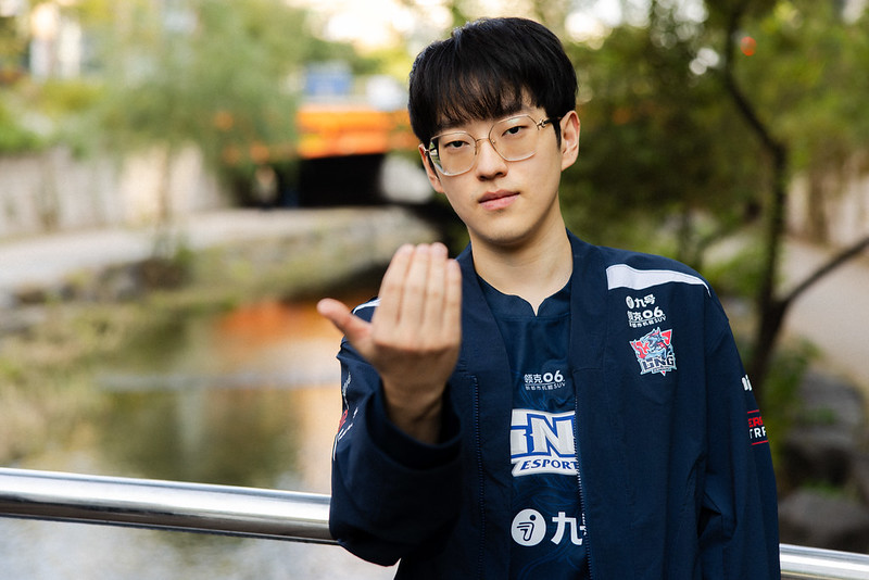 闹剧结束❗知名爆料人涵艺:Scout好像钱凑齐了...等流程之后的结果吧