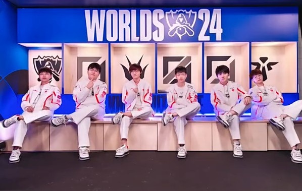 TES分享调试日花絮：小天与Crisp（的照片）亲切互动