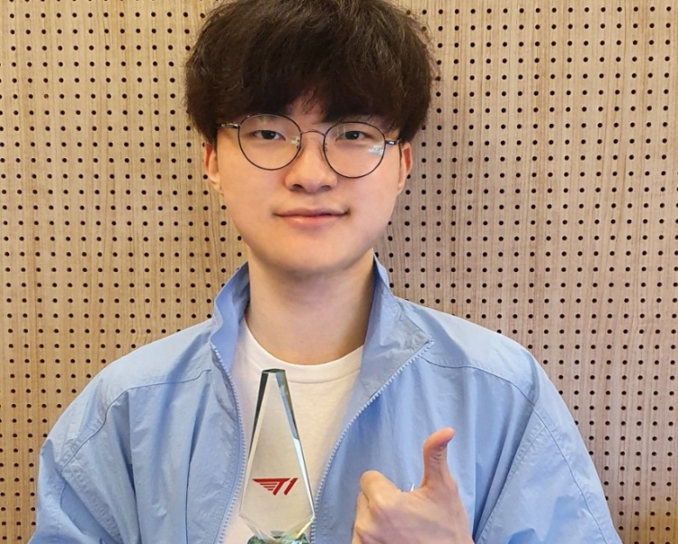 前T1员工:Faker不仅是一位伟大的选手,还是一个非常优秀的人