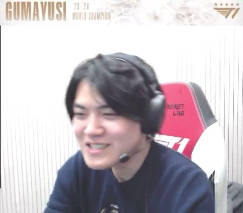 确定?Gumayusi谈冠军皮肤:认证!就做韦鲁斯~!