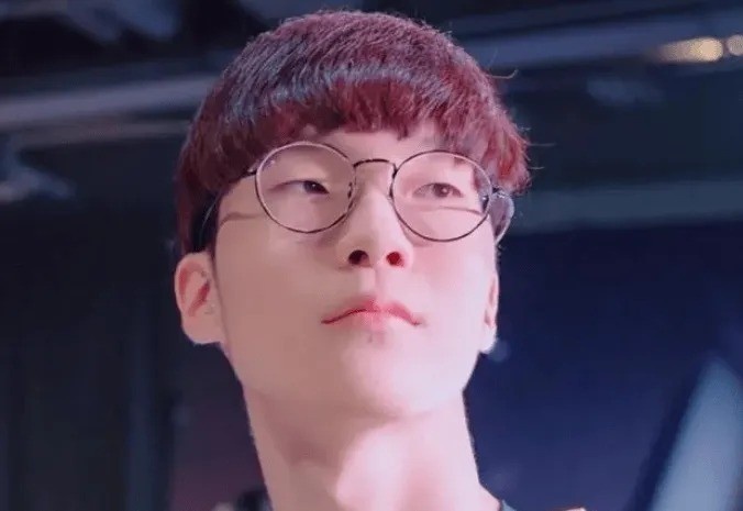 S8 G2辅助发文致意Deft:他曾在我父母面前夸赞我,永远感谢