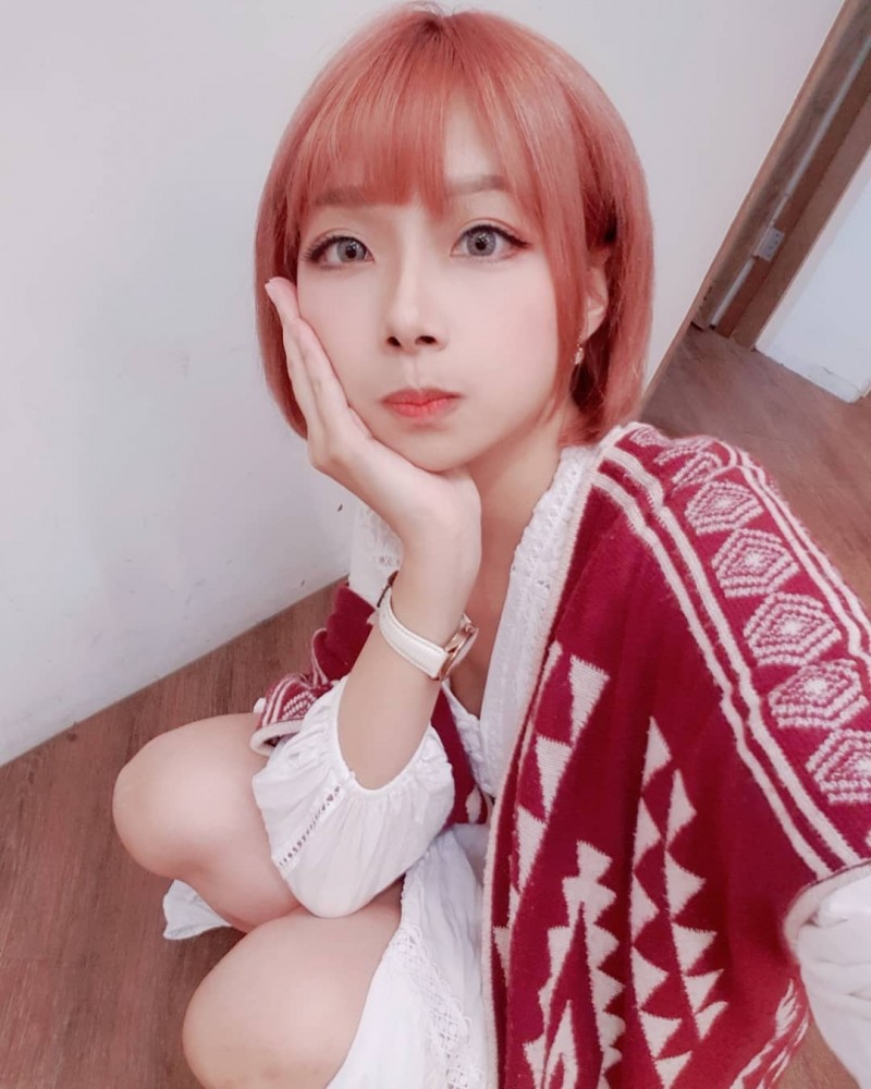 coser「甘娜」专业cosplayer,「黑化小小兔」让粉丝疯狂心动!