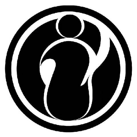 恋恋红茶:iG运营用官博号关注自己小号,小号给BLG加油