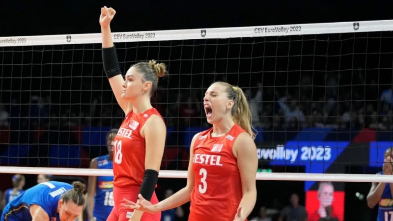 巴黎奥运/土耳其女子排球队「名模女团」女神与冰山美人实力超强